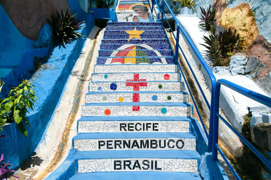 Grande quantidade de pessoas tem optado por realizar esse caminho até o Santuário./Foto: Divulgação Grande quantidade de pessoas tem optado por realizar esse caminho até o Santuário./Foto: Divulgação