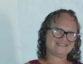 Maria do Carmo foi morta a tiros, no Cabo de Santo Agostinho, no Grande Recife, na sexta (8)