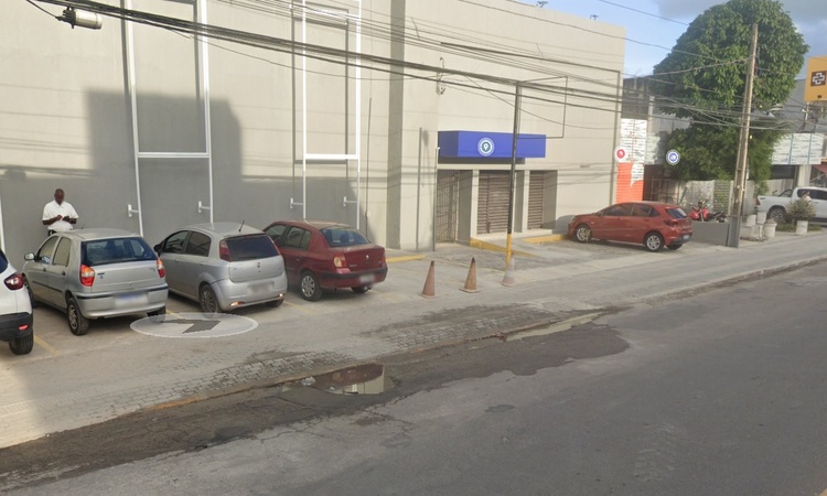 Uninovo fica na Avenida Getúlio Vargas, em Olinda/Foto: Reprodução Google Maps