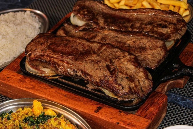 A peça de carne recebeu 4,75 de 5 estrelas em avaliações de usuários do site, ficando na frente de diversos pratos típicos da culinária de outros países/foto: Kayo Magalhães/CB A peça de carne recebeu 4,75 de 5 estrelas em avaliações de usuários do site, ficando na frente de diversos pratos típicos da culinária de outros países/foto: Kayo Magalhães/CB