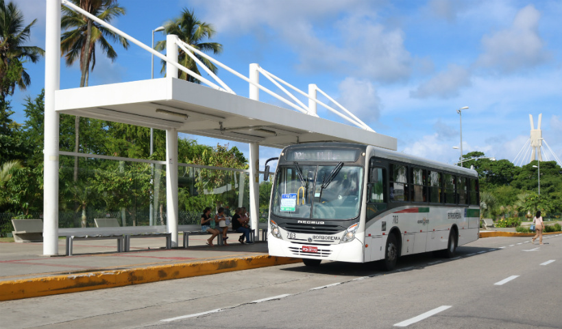 Os ônibus terão reforço até dia 23 de dezembro/Foto: Arquivo Os ônibus terão reforço até dia 23 de dezembro/Foto: Arquivo