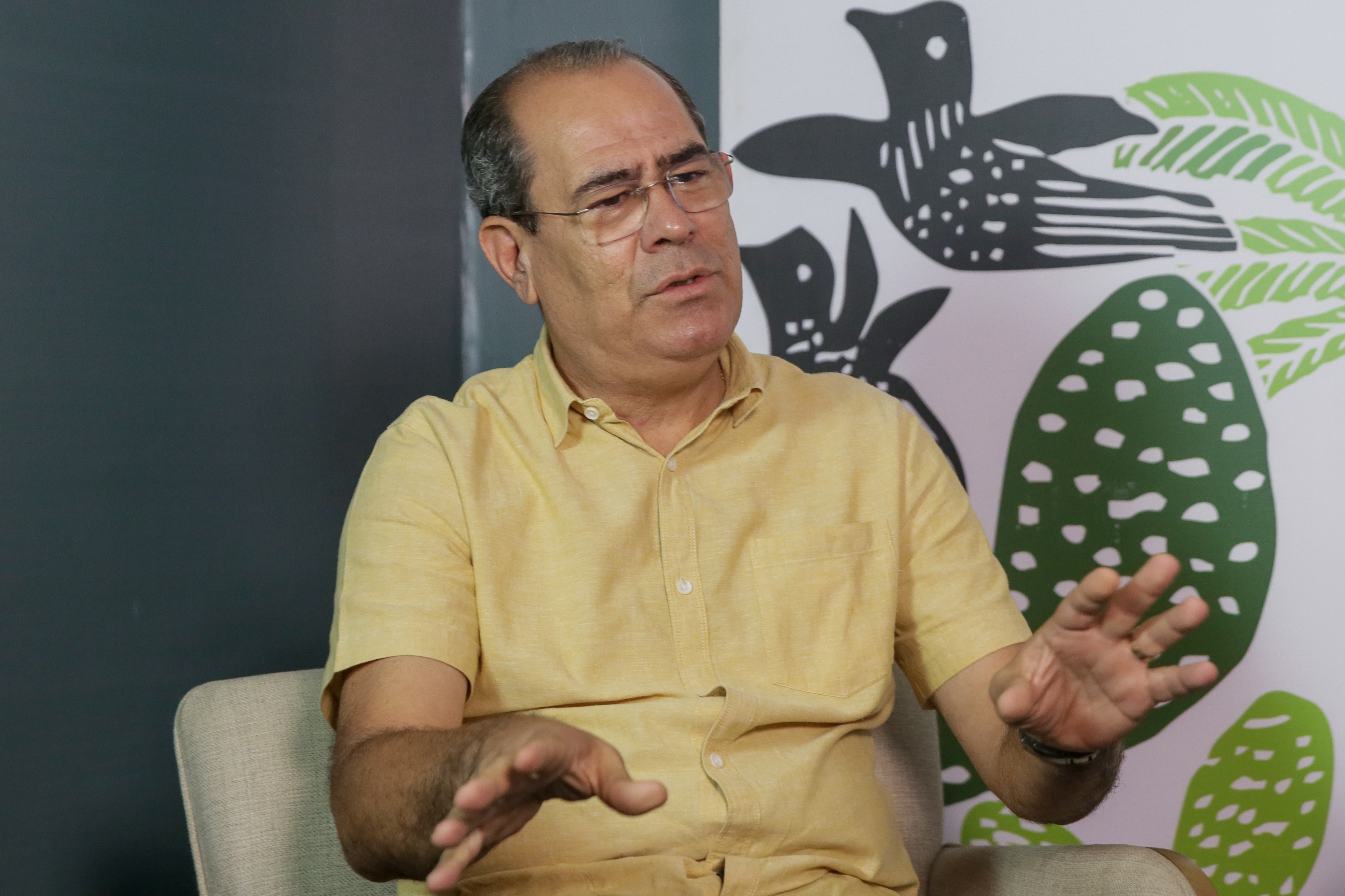 Mano diz que tem se aproximado mais da população e dado atenção às urgências da cidade/Foto:Rafael Vieira / DP