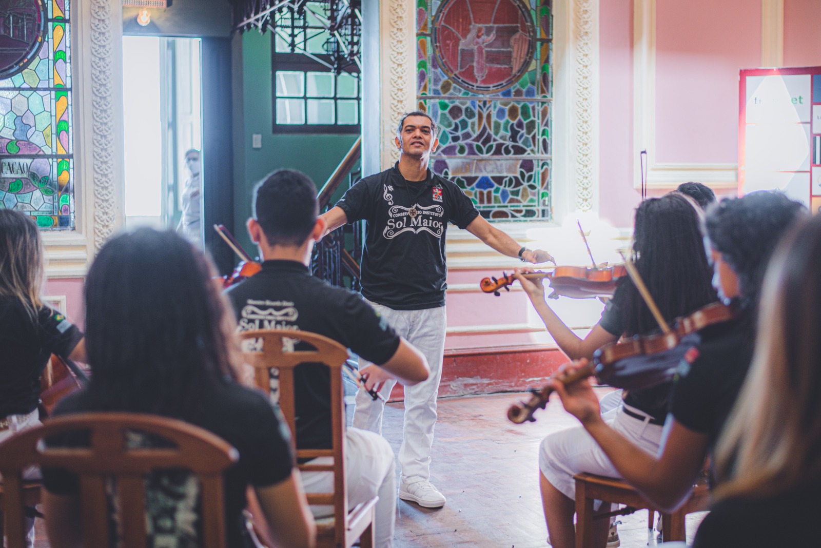 A orquestra se apresenta nos dia 21 e 23 deste mês em duas cidades da Espanha/Foto: Divulgação A orquestra se apresenta nos dia 21 e 23 deste mês em duas cidades da Espanha/Foto: Divulgação