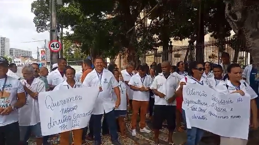 Movimento paredista busca que uma comissão seja recebida para tratar da pauta de reivindicações/Divulgação Movimento paredista busca que uma comissão seja recebida para tratar da pauta de reivindicações/Divulgação