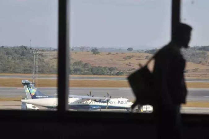 As cotas de passagens mais baratas servirão para compras feitas com, pelo menos, 14 dias de antecedência/foto: Alexandre Guzanshe/EM/D.A Press As cotas de passagens mais baratas servirão para compras feitas com, pelo menos, 14 dias de antecedência/foto: Alexandre Guzanshe/EM/D.A Press