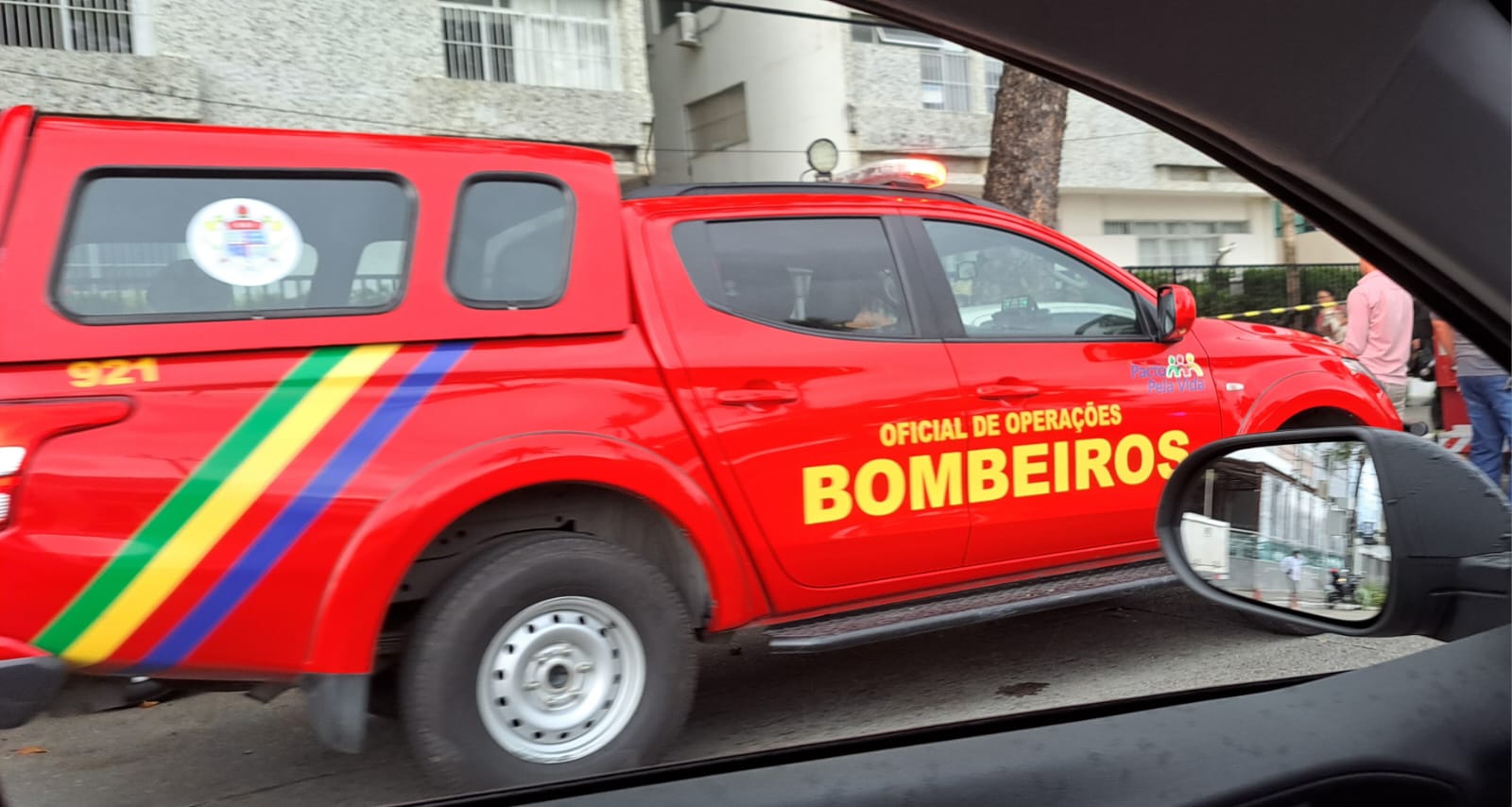 Bombeiros foram acionados para incêndio em imóvel/Foto: Ana paula Câmara/Cortesia Bombeiros foram acionados para incêndio em imóvel/Foto: Ana paula Câmara/Cortesia