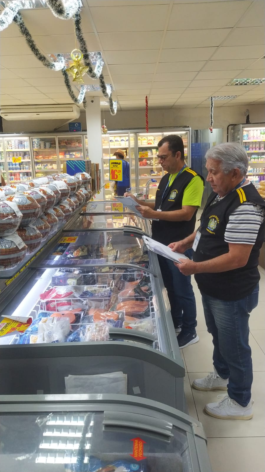 Fiscais visitaram 12 supermercados do Recife