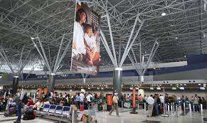 Movimento de passageiros no Aeroporto do Recife aumentou, segundo estado/Foto: Arquivo/DP Movimento de passageiros no Aeroporto do Recife aumentou, segundo estado/Foto: Arquivo/DP