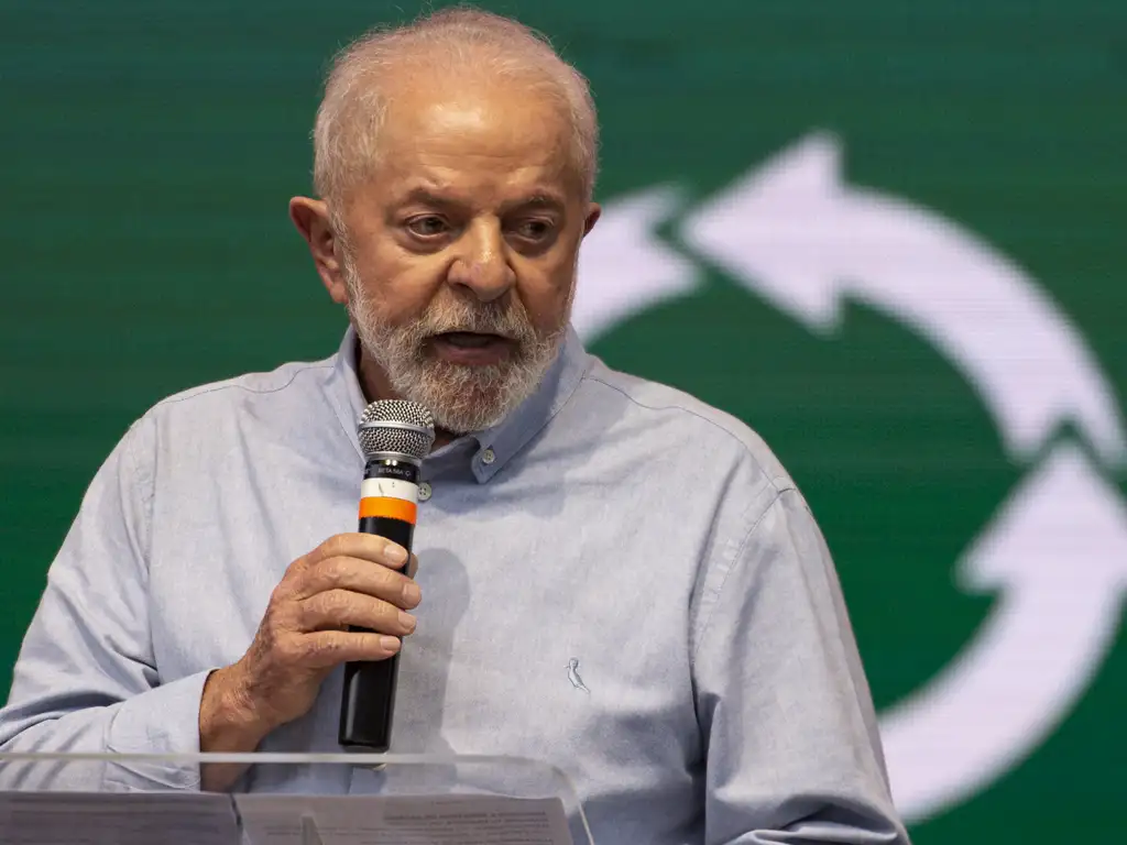 A declaração feita na 20º edição do Natal dos Catadores, em Brasília/foto: Marcelo Camargo/Agência Brasil A declaração feita na 20º edição do Natal dos Catadores, em Brasília/foto: Marcelo Camargo/Agência Brasil