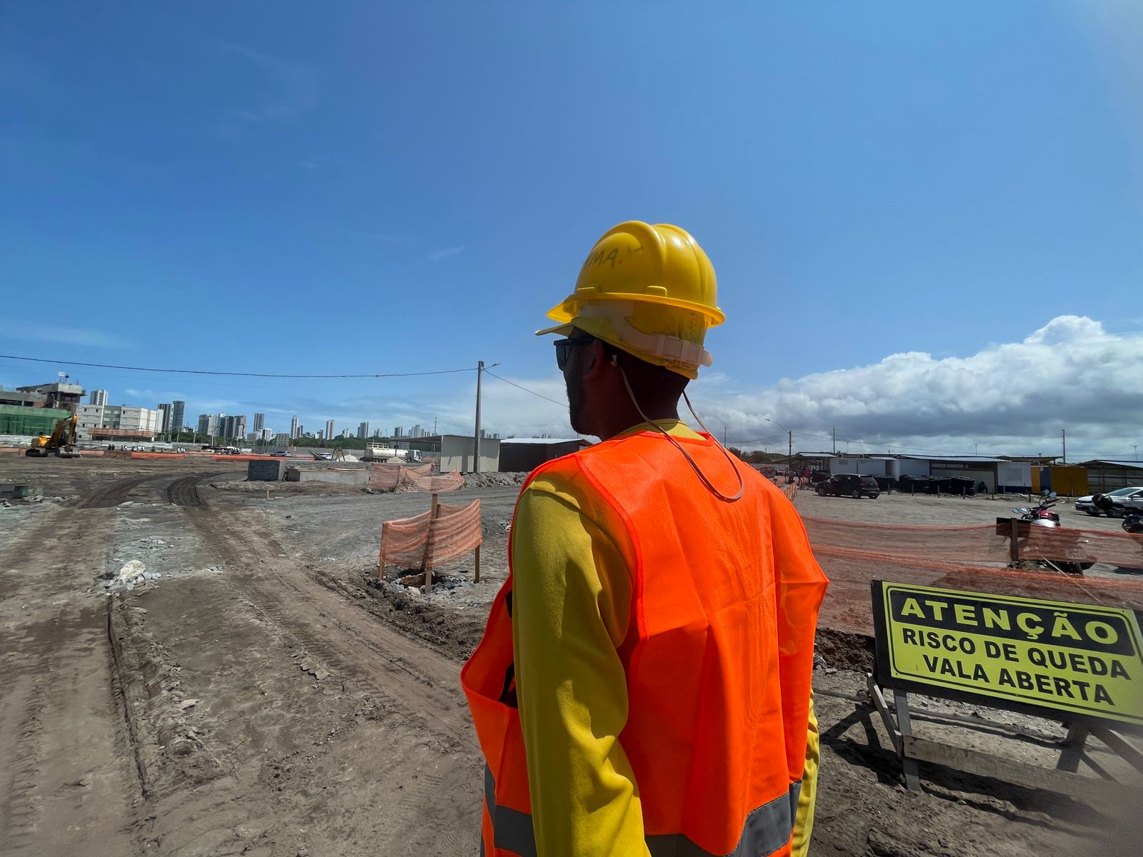 Prefeitura do recife pretende entregar mais de mil obras no ano que vem (Foto: Rômulo Chico/DP) Prefeitura do recife pretende entregar mais de mil obras no ano que vem/Foto: Rômulo Chico/DP