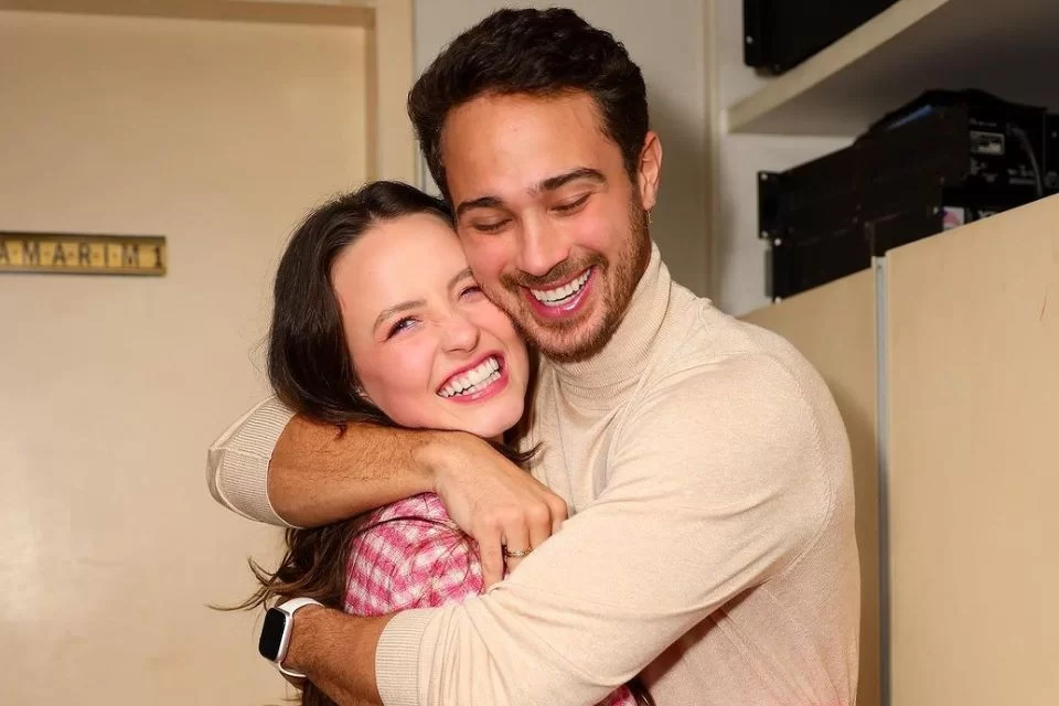 Larissa Manoela se casou recentemente com o ator André Luiz Frambach/foto: Reprodução/Instagram Larissa Manoela se casou recentemente com o ator André Luiz Frambach/foto: Reprodução/Instagram