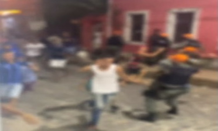 Foram registrados casos de tentativa de arrastão e uma pisão por porte ilegal de arma/Foto: Reprodução/Redes Sociais Foram registrados casos de tentativa de arrastão e uma pisão por porte ilegal de arma/Foto: Reprodução/Redes Sociais