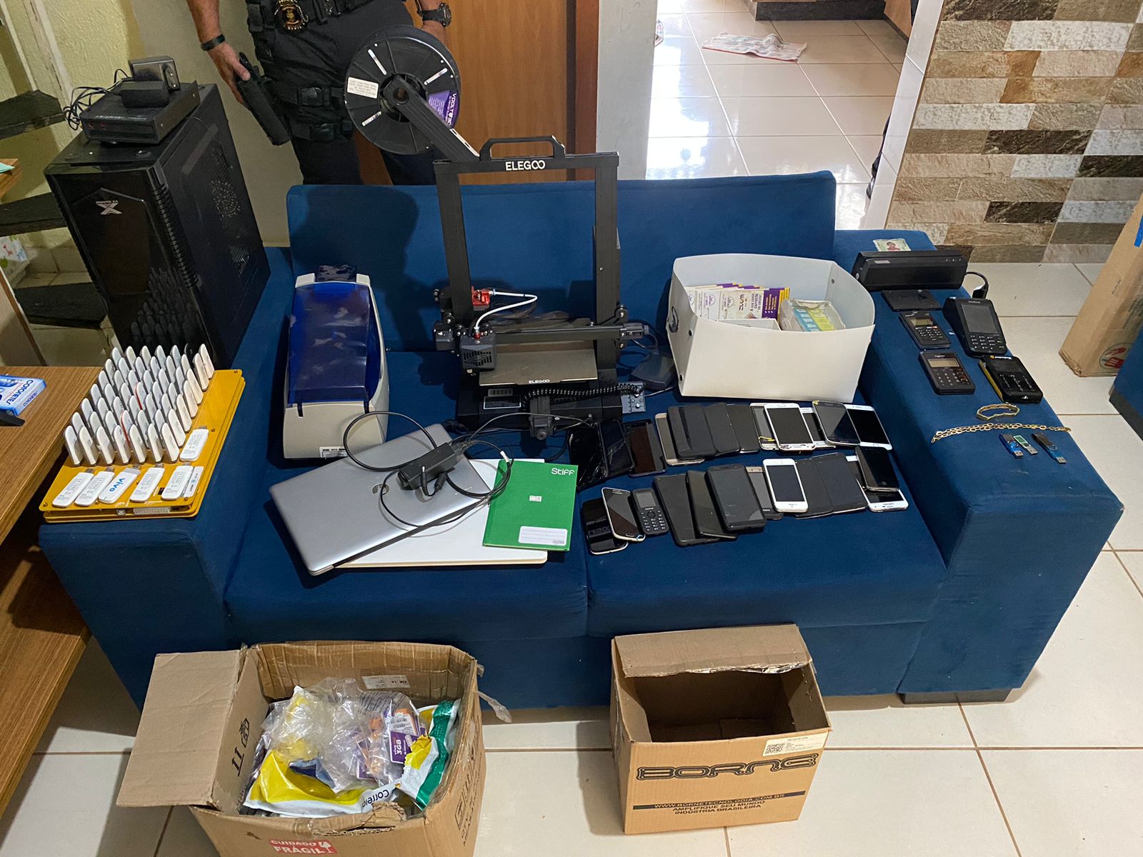 Pol&iacute;cia Civil cumpriu mandados em opera&ccedil;&atilde;o e apreendeu objetos/Foto: Arquivo