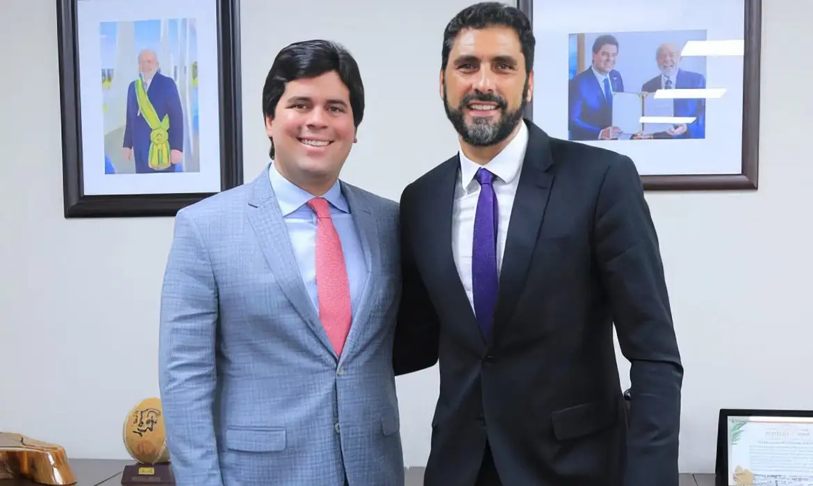 O ministro do Esporte, André Fufuca, deu boas vindas ao novo secretário/foto: Reprodução/X O ministro do Esporte, André Fufuca, deu boas vindas ao novo secretário/foto: Reprodução/X