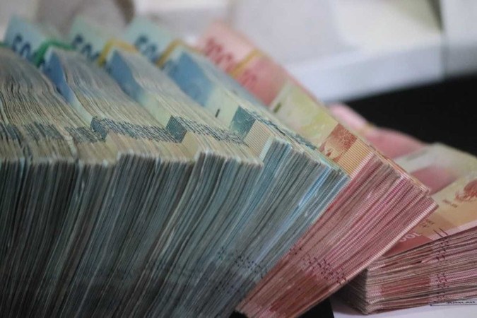 Carta destaca que mais impostos não alterarão o padrão de vida dos super-ricos, mas podem se tornar investimento no "futuro democrático comum"/foto: Mufid Majnun/Unsplash Carta destaca que mais impostos não alterarão o padrão de vida dos super-ricos, mas podem se tornar investimento no "futuro democrático comum"/foto: Mufid Majnun/Unsplash