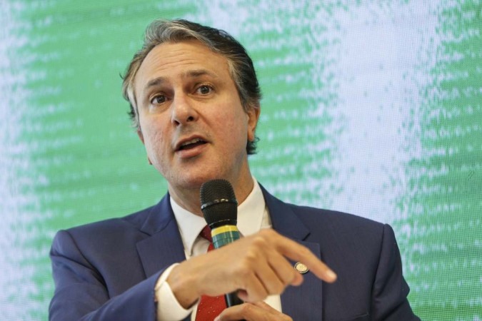 Abin monitorou o então governador do Ceará Camilo Santana à época em que Alexandre Ramagem estava à frente da agência de inteligência/foto: Marcelo Camargo/Agência Brasil Abin monitorou o então governador do Ceará Camilo Santana à época em que Alexandre Ramagem estava à frente da agência de inteligência/foto: Marcelo Camargo/Agência Brasil