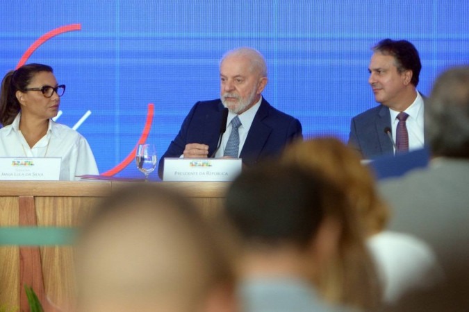 Lula: "Estamos tentando dar uma chance para que a gente não permita que um jovem, por falta de perspectiva, vá para a droga, às vezes roubando o gás da casa dele para vender e comprar droga"/foto: Ed Alves / C.B. / D.A. Press Lula: "Estamos tentando dar uma chance para que a gente não permita que um jovem, por falta de perspectiva, vá para a droga, às vezes roubando o gás da casa dele para vender e comprar droga"/foto: Ed Alves / C.B. / D.A. Press
