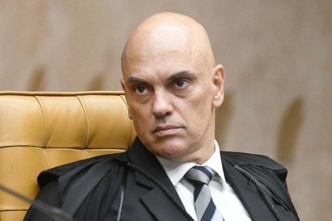 Ministro Alexandre de Moraes avalia pedido da PF de relatório sobre esquema de espionagem ilegal montado pela Abin/foto: Carlos Moura/SCO/STF Ministro Alexandre de Moraes avalia pedido da PF de relatório sobre esquema de espionagem ilegal montado pela Abin/foto: Carlos Moura/SCO/STF