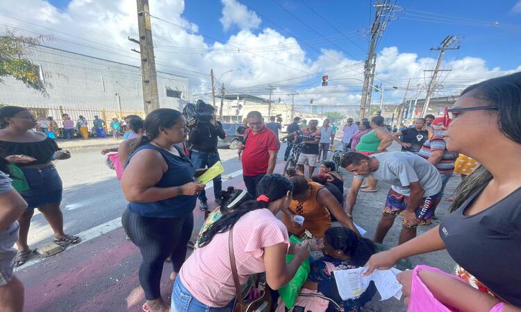 Mulher recebeu apoio no protesto