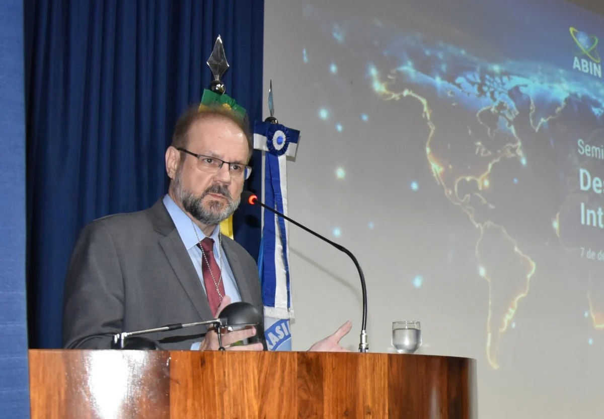 Novo diretor adjunto da Agência Brasileira de Inteligência (Abin), Marco Cepik/foto: Abin/Reprodução Novo diretor adjunto da Agência Brasileira de Inteligência (Abin), Marco Cepik/foto: Abin/Reprodução