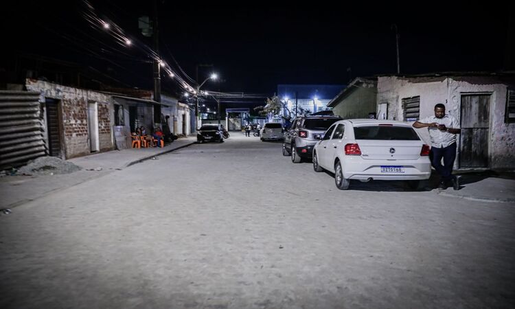 As obras foram executadas pela Autarquia de Manutenção e Limpeza Urbana (Emlurb) nas ruas Engenho Canto Alegre, Embaixador Negrão de Lima e Engenho Crimeia/Foto: Edson Holanda/Prefeitura do Recife As obras foram executadas pela Autarquia de Manutenção e Limpeza Urbana (Emlurb) nas ruas Engenho Canto Alegre, Embaixador Negrão de Lima e Engenho Crimeia/Foto: Edson Holanda/Prefeitura do Recife