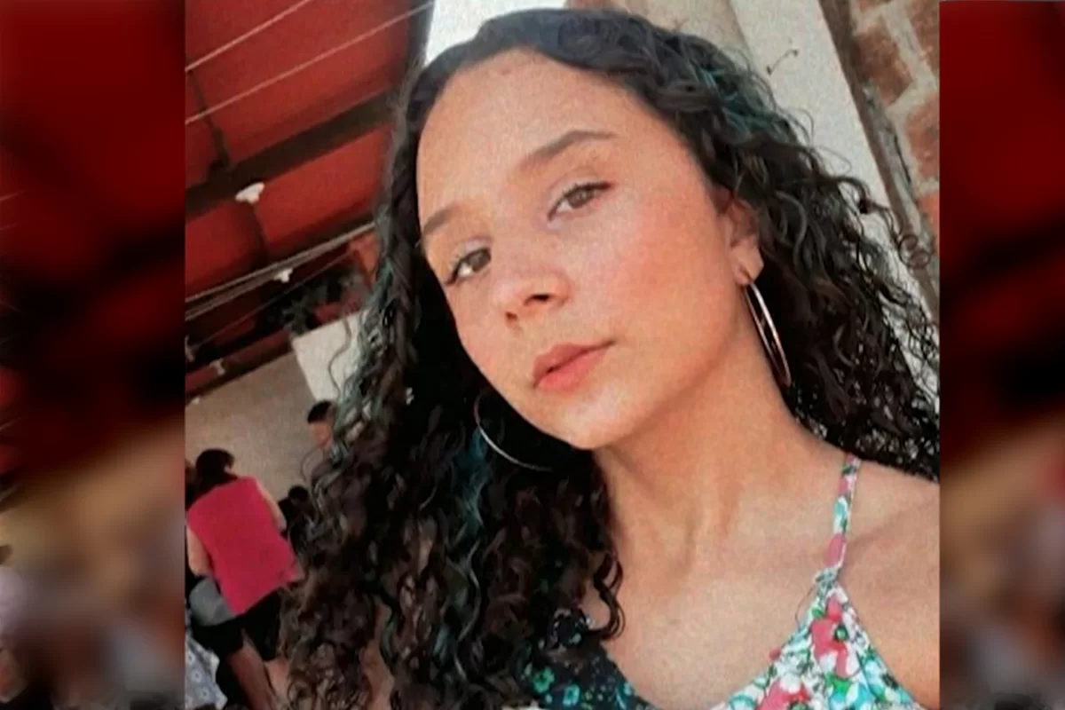 Livia tinha 19 anos de idade/Crédito: Reprodução / Redes Sociais Livia tinha 19 anos de idade/Crédito: Reprodução / Redes Sociais