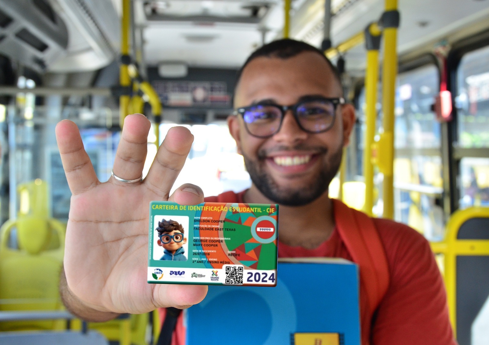 Chegou a hora de tirar a nova Carteira de Estudante/Foto: Grande Recife Consórcio Chegou a hora de tirar a nova Carteira de Estudante/Foto: Grande Recife Consórcio