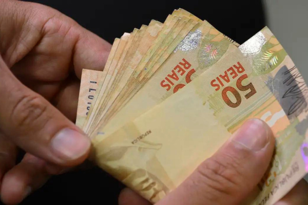 Neste ano, R$ 22,6 bilhões podem ser sacados/Crédito: Marcello Casal Jr /Agência Brasil Neste ano, R$ 22,6 bilhões podem ser sacados/Crédito: Marcello Casal Jr /Agência Brasil