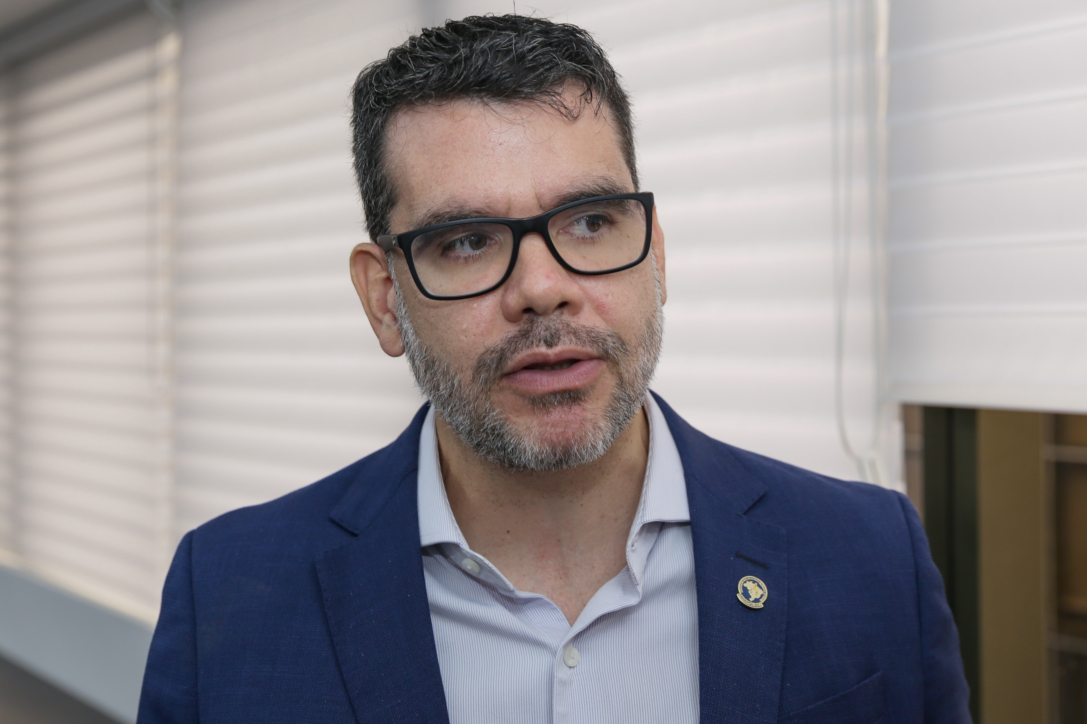O presidente da Adeppe, Diogo Melo, falou sobre os problemas que a categoria enfrenta 