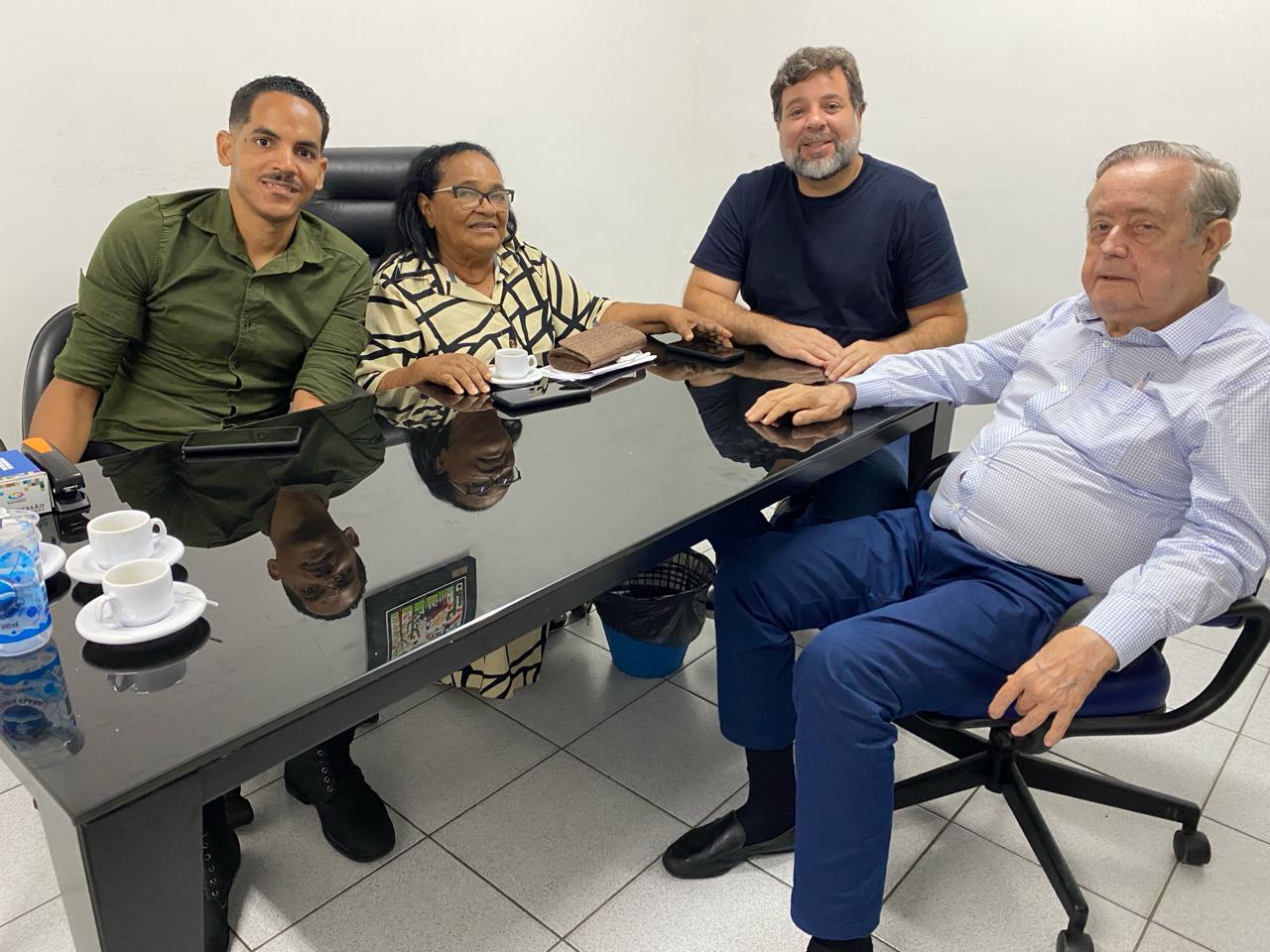 Diogo, Luzia, Noronha e o secretário Roberto Pereira falaram sobre a festa/Foto: DP Diogo, Luzia, Noronha e o secretário Roberto Pereira falaram sobre a festa/Foto: DP