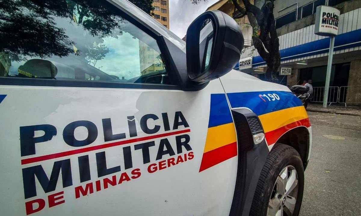 Mulher foi internada sob escolta policial/Crédito: Leandro Couri/EM/D.A Press