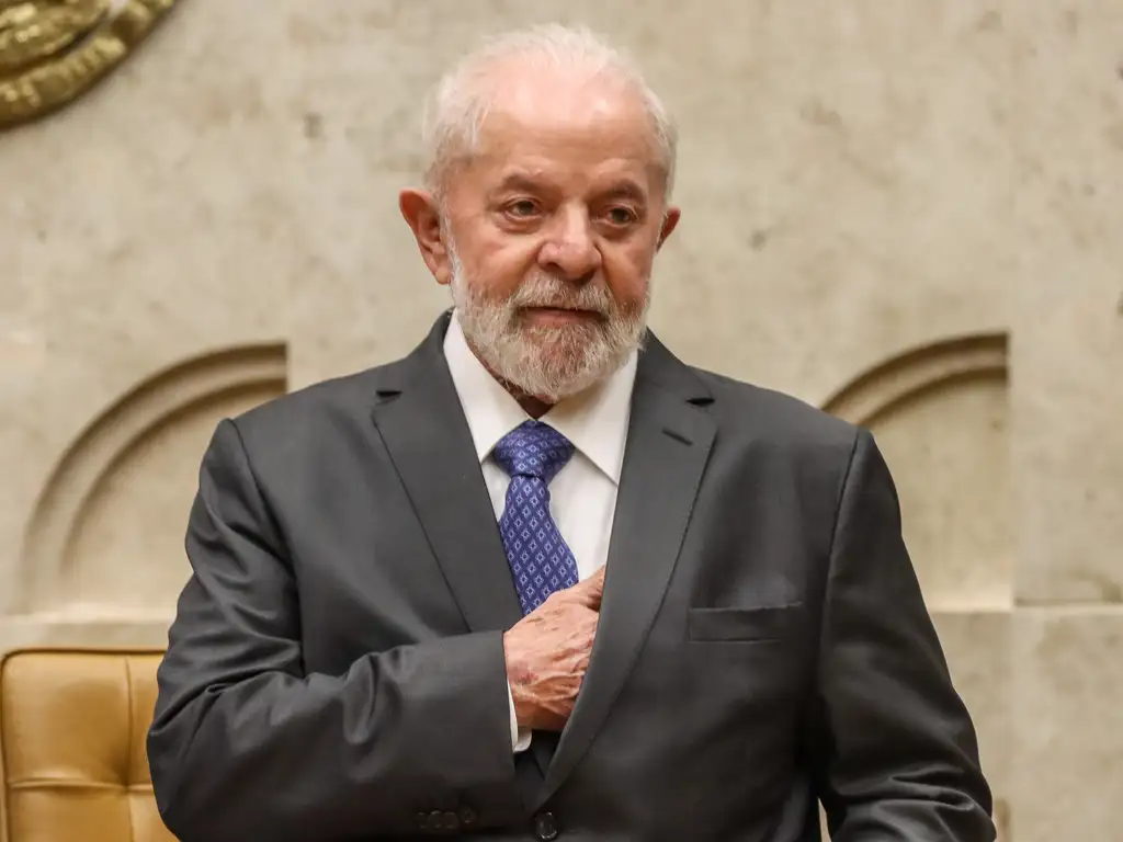 Requerimento da deputada Carla Zambelli, que pede impeachment de Lula,  tem 139 assinaturas/foto: Valter Campanato/Agência Brasil