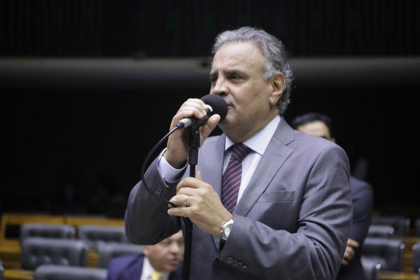 Atualmente deputado federal, Aécio governou MG entre 2003 e 2010/Crédito: Paulo Sergio/Câmara dos Deputados Atualmente deputado federal, Aécio governou MG entre 2003 e 2010/Crédito: Paulo Sergio/Câmara dos Deputados