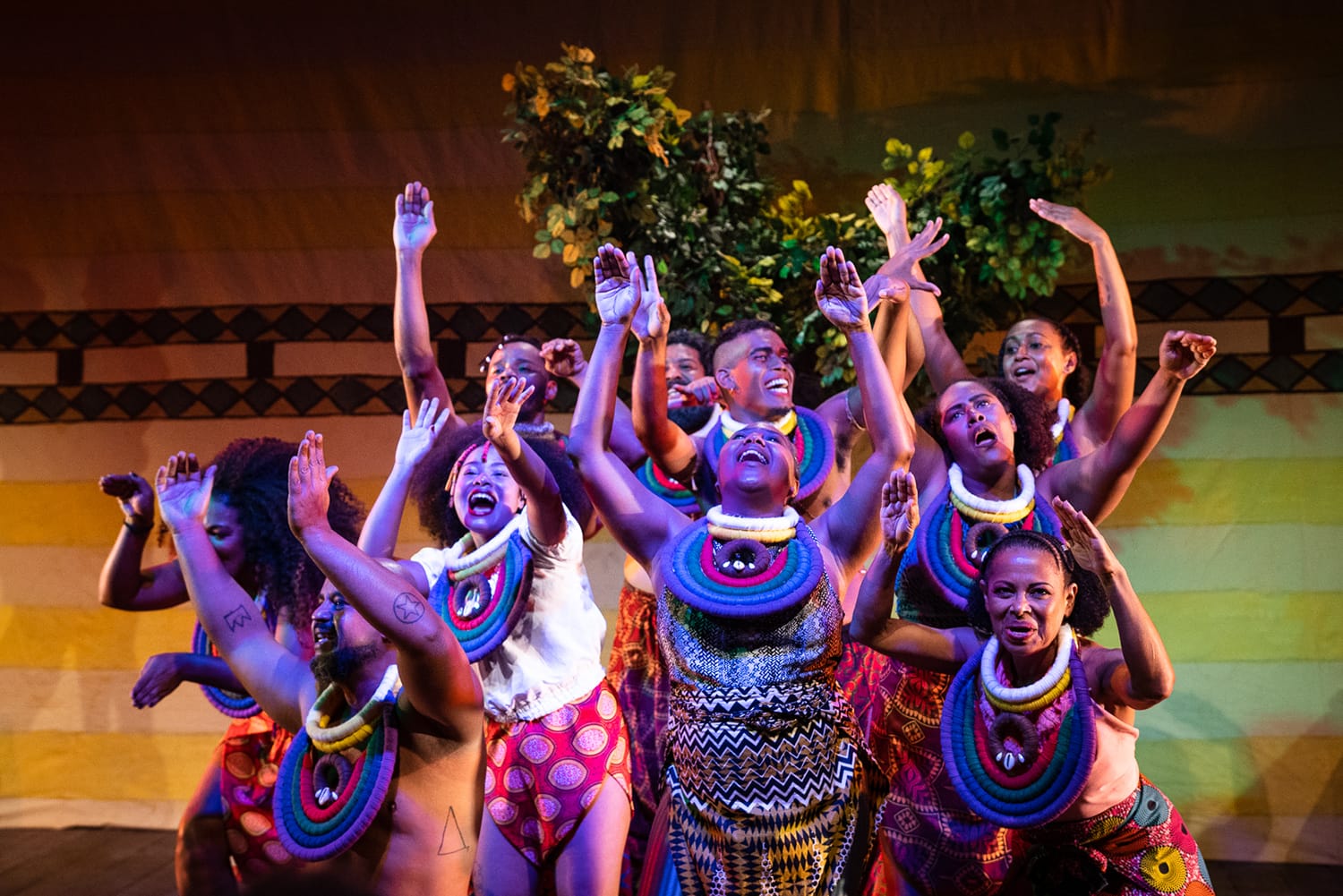 Apresentações acontecerão no Teatro Hermilo Borba Filho/foto: Divulgação