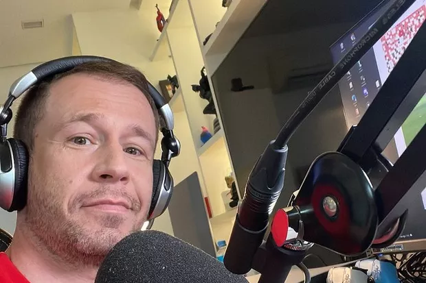 Apresentador anunciou sua saída do canal nesta sexta-feira (1º)/foto: Instagram/Reprodução Apresentador anunciou sua saída do canal nesta sexta-feira (1º)/foto: Instagram/Reprodução