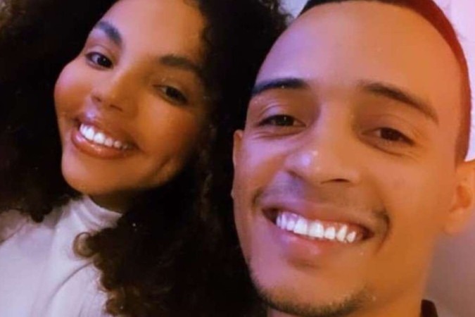 Weslley não se pronunciou sobre a situação envolvendo Pitel e Lucas Henrique. No entanto, mantém fotos com a sister em seus destaques dos stories/foto: Instagram/Reprodução Weslley não se pronunciou sobre a situação envolvendo Pitel e Lucas Henrique. No entanto, mantém fotos com a sister em seus destaques dos stories/foto: Instagram/Reprodução