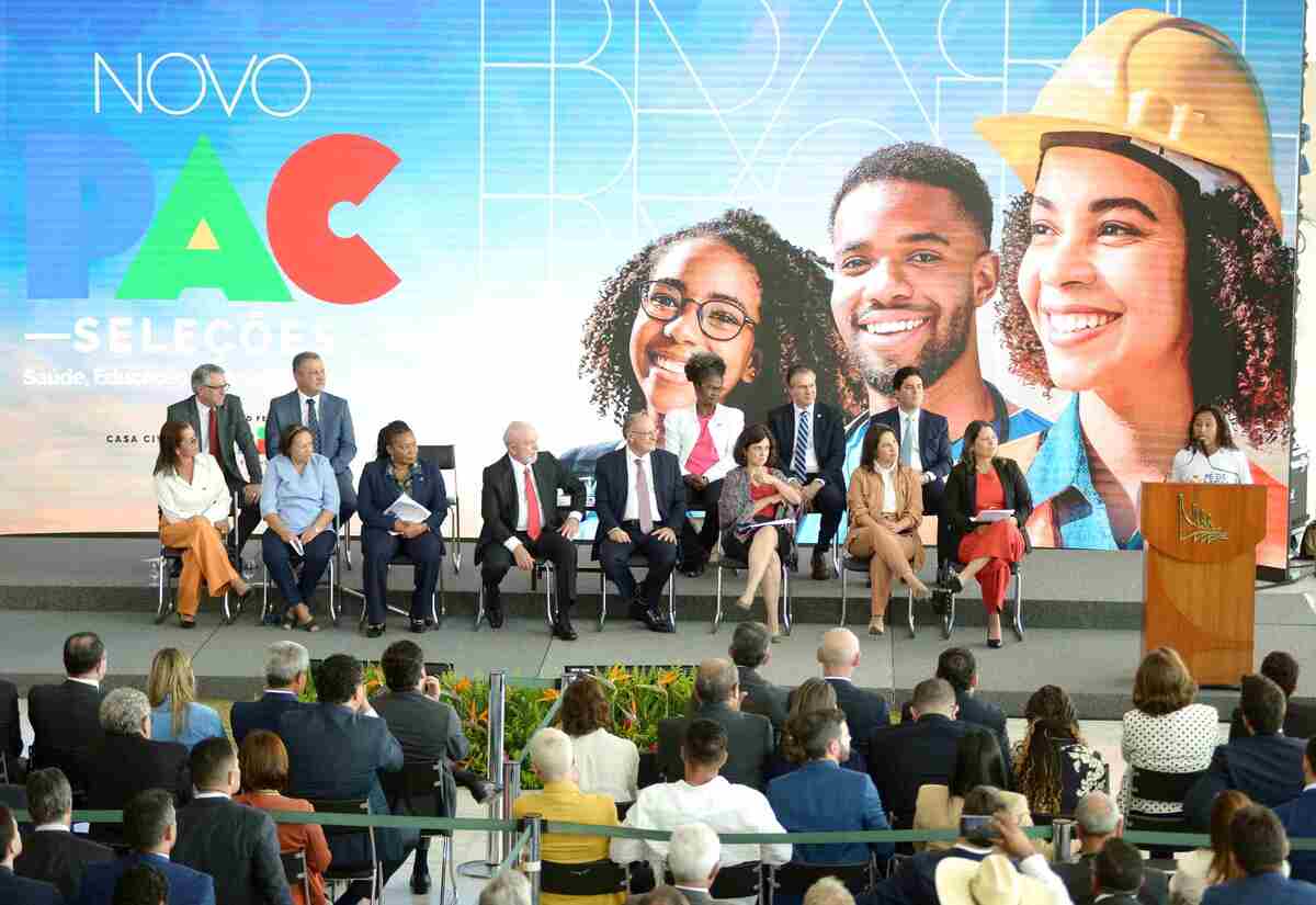 De acordo com o Governo do Estado, os projetos alcançarão mais de 8,7 milhões de pernambucanos, ou seja, mais de 96% da população/Foto: Ed Alves/ CB/ D.APress