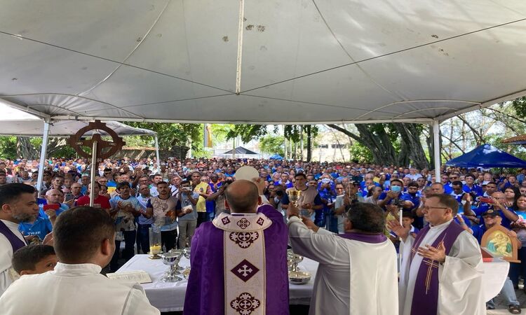 Durante toda a manhã haverá missa, procissão, recitação do Santo Terço, Adoração ao Santíssimo Sacramento e palestra/Foto: Suellen Figueiredo