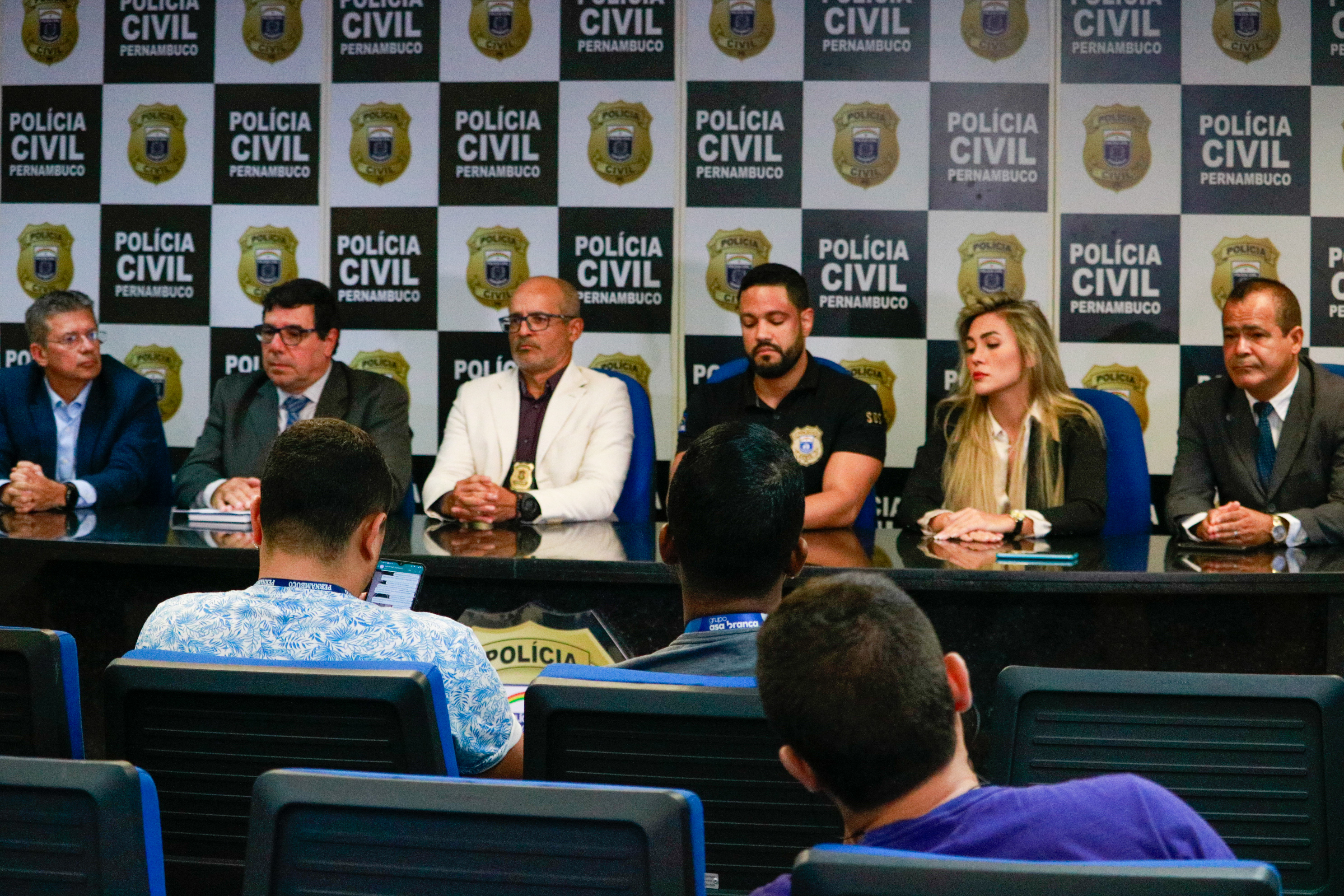 Detalhes da operação foram repassados pela polícia em coletiva à Imprensa, nesta sexta (8) 