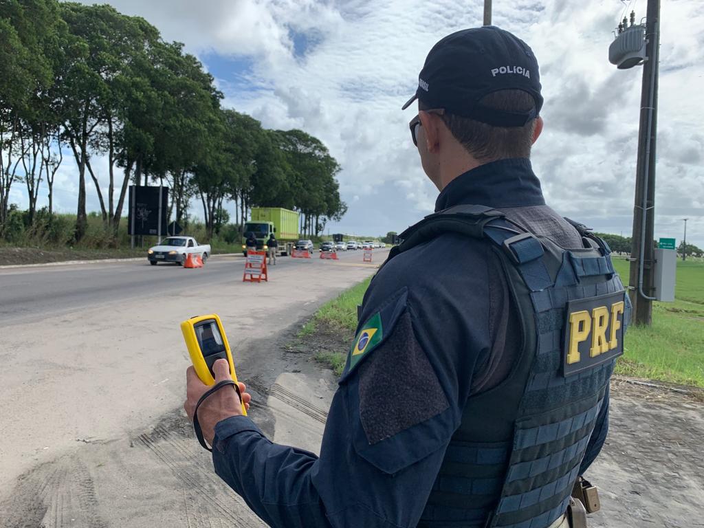 Fiscalização da PRF é reforçada em pontos críticos/Foto: PRF Fiscalização da PRF é reforçada em pontos críticos/Foto: PRF