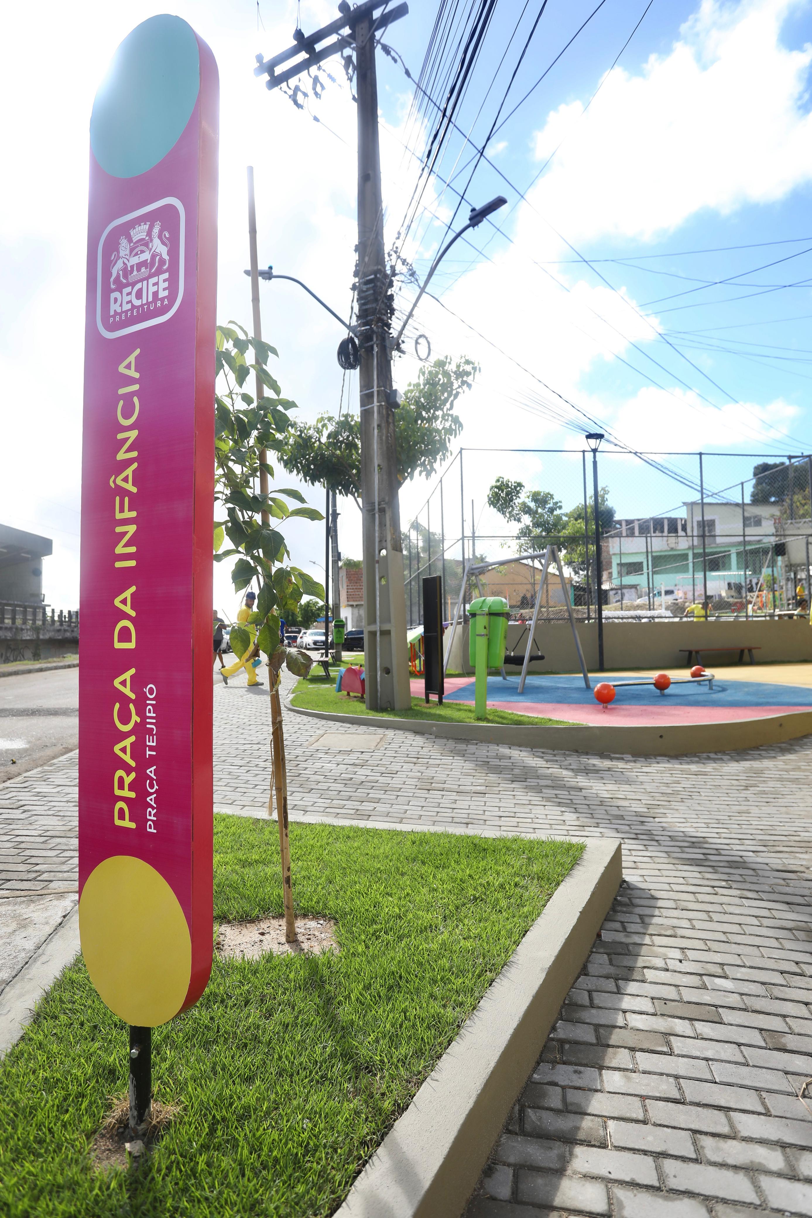 Praça da Infância foi inaugurada 