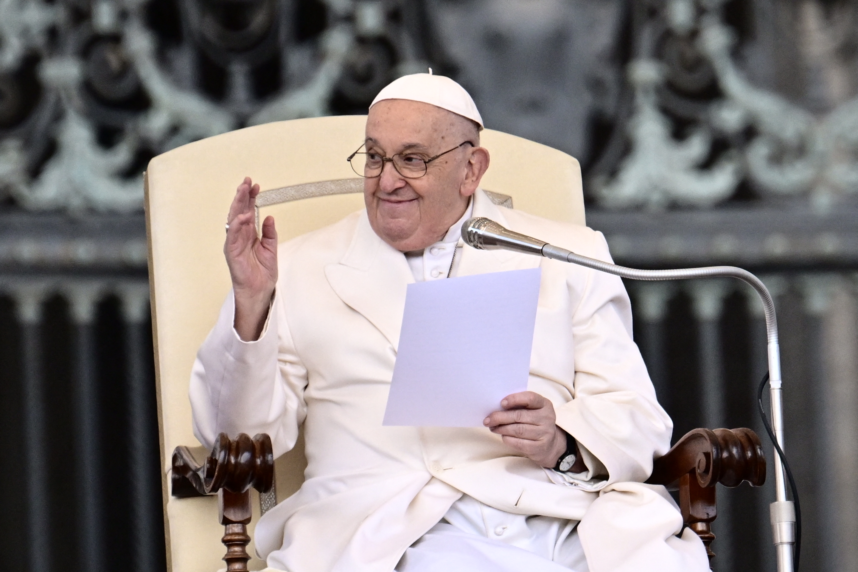 Apesar dos problemas de saúde, papa mantém ritmo frenético em Roma/foto: Alberto PIZZOLI / AFP Apesar dos problemas de saúde, papa mantém ritmo frenético em Roma/foto: Alberto PIZZOLI / AFP