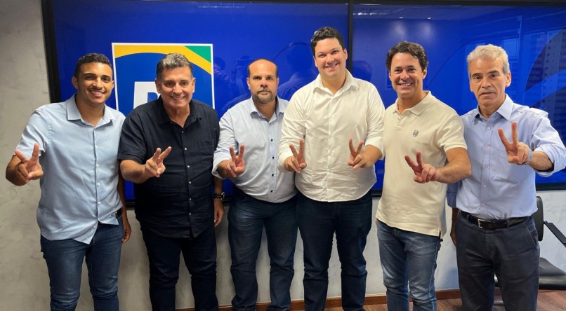 Lideranças do PL oficializam nome de Felipe Dantas para Camaragibe/Divulgação Lideranças do PL oficializam nome de Felipe Dantas para Camaragibe/Divulgação