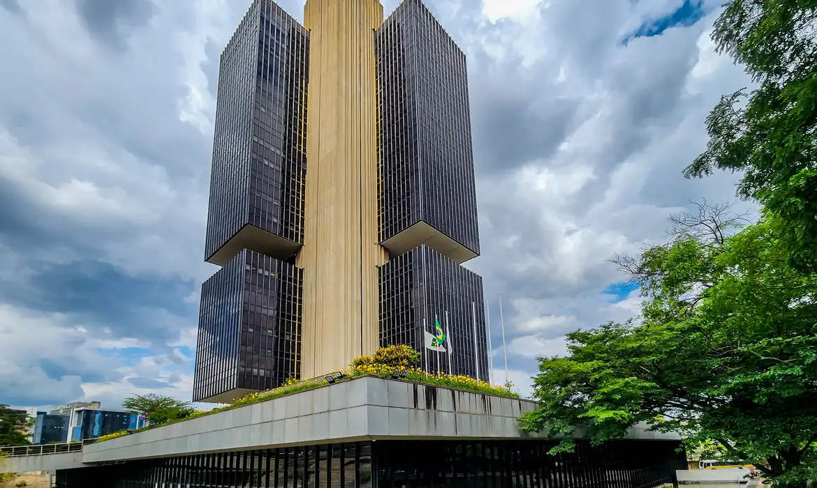 A taxa chega ao mesmo nível de março de 2022/foto: Rafa Neddermeyer/Agência Brasil A taxa chega ao mesmo nível de março de 2022/foto: Rafa Neddermeyer/Agência Brasil
