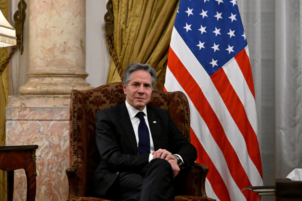 O secret&aacute;rio de Rela&ccedil;&otilde;es Exteriores dos EUA, Anthony Blinken, durante uma reuni&atilde;o com o ministro das Rela&ccedil;&otilde;es Exteriores do Egito, Sameh Shoukry/Cr&eacute;dito: Khaled DESOUKI / AFP