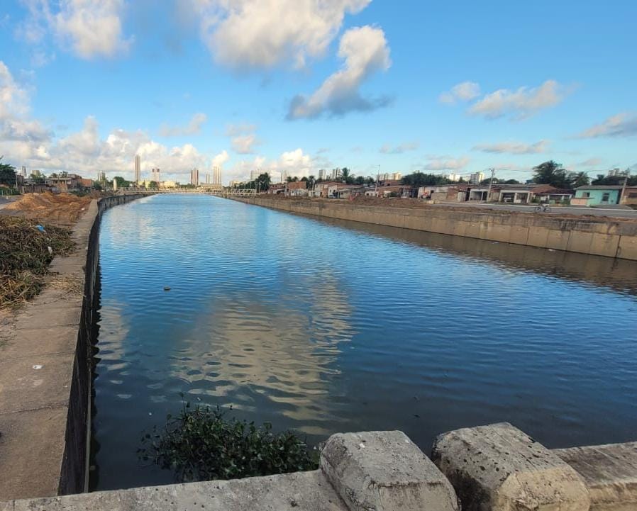 A Cehab tornou público o extrato do contrato celebrado com a Construtora Ancar para a realização de obras de infraestrutura viária na II Perimetral Metropolitana Norte, conhecida também como Via Metropolitana Norte, que abrange o Canal do Fragoso/Divulgação: Ascom Cehab A Cehab tornou público o extrato do contrato celebrado com a Construtora Ancar para a realização de obras de infraestrutura viária na II Perimetral Metropolitana Norte, conhecida também como Via Metropolitana Norte, que abrange o Canal do Fragoso/Divulgação: Ascom Cehab