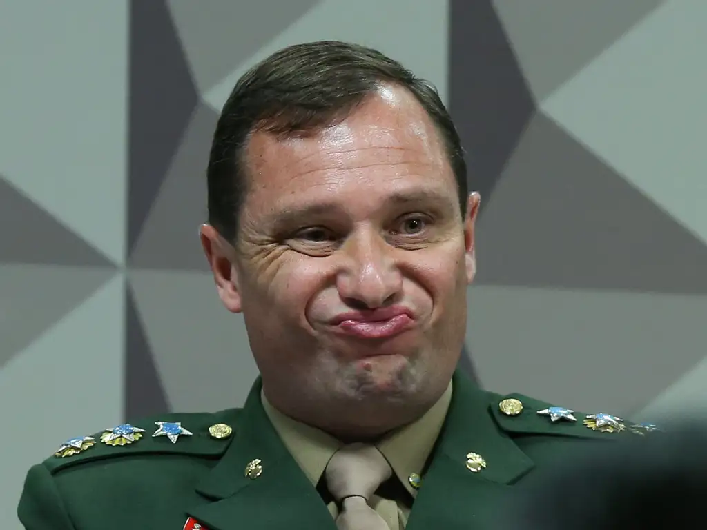 Mauro Cid é ex-ajudante-de-ordens de Bolsonaro/foto: Lula Marques/ Agência Brasil Mauro Cid é ex-ajudante-de-ordens de Bolsonaro/foto: Lula Marques/ Agência Brasil