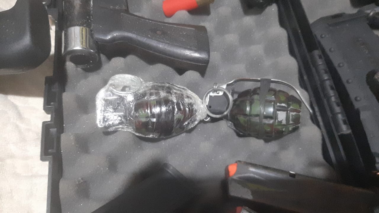 Granadas foram apreendidas