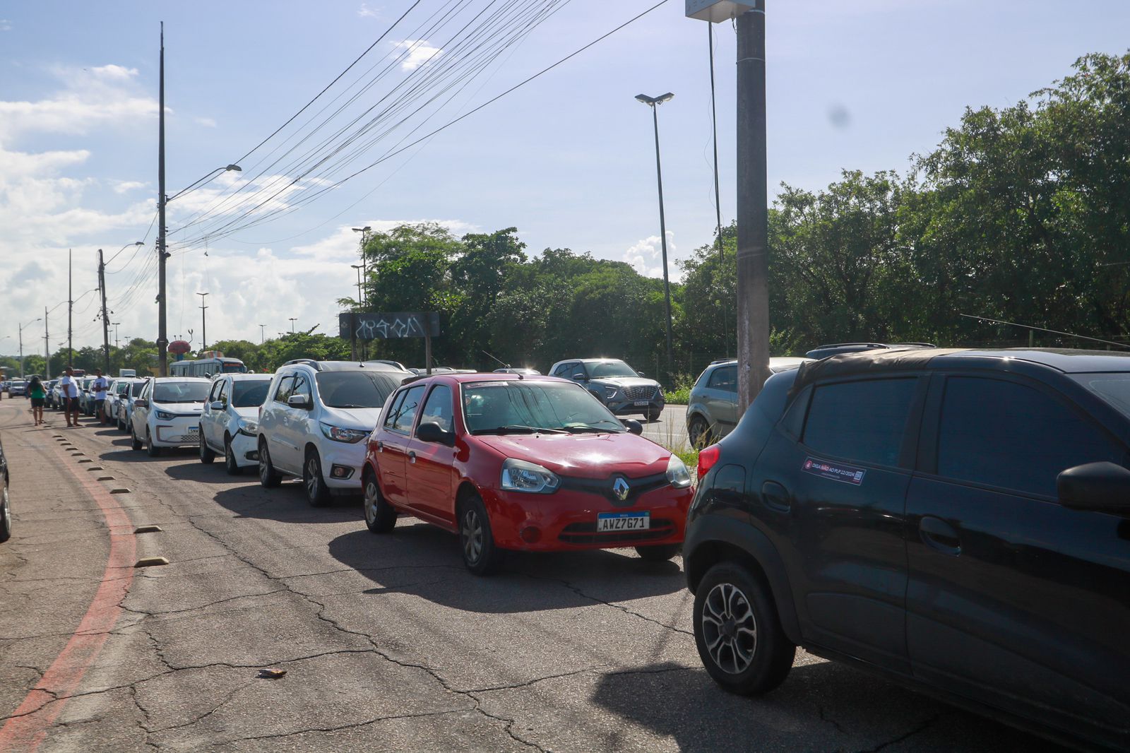Veículos se reuniram para manifestação de motoristas de aplicativo/Foto: Marina Torres/DP