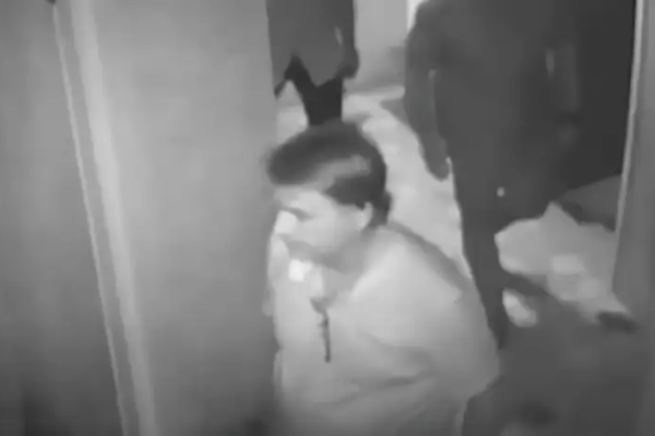 Jair Bolsonaro admitiu que dormiu na embaixada da Hiungria/Crédito: The New York Times/Frame Jair Bolsonaro admitiu que dormiu na embaixada da Hiungria/Crédito: The New York Times/Frame